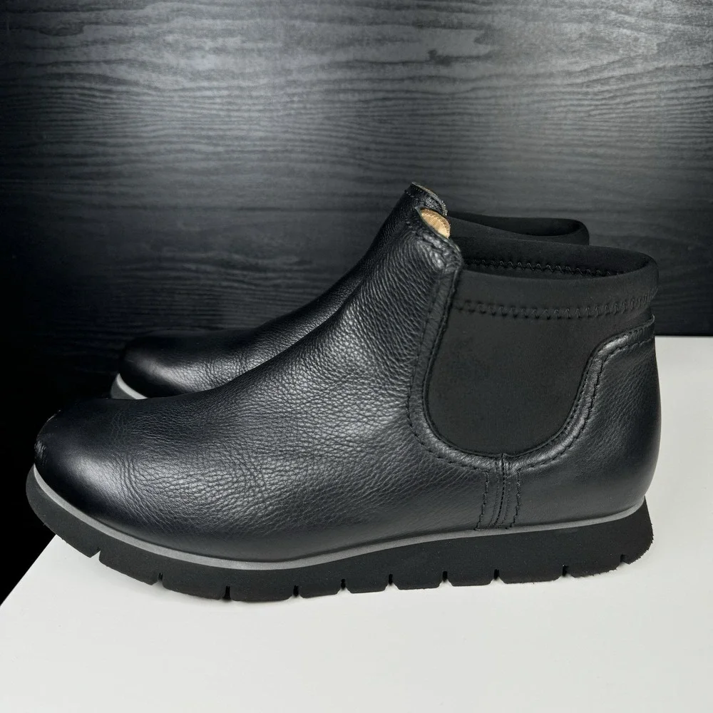 Samuel Hubbard Men's Chelsea Black Leather Boots~Made in Portugal US 10 (Fits 9)